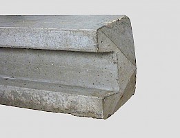 Concrete Fence Posts & Bases